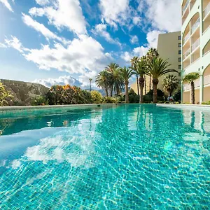 Pestana Ocean Bay Фуншал